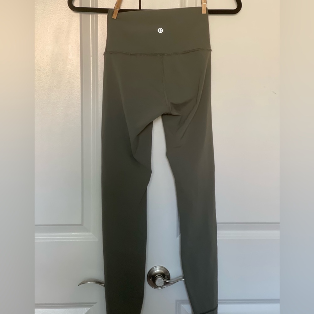 Lululemon size 2 grey eucalyptus (green) align tights 28”